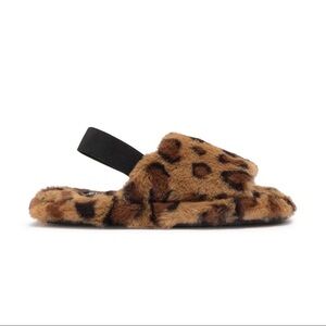 Kensie leopard cheetah faux fur slipper slides